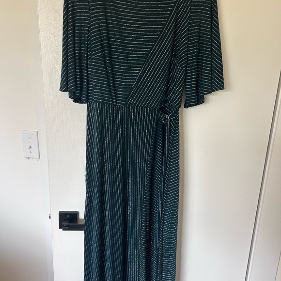 Green and Silver Dress - Picture 2 of 2